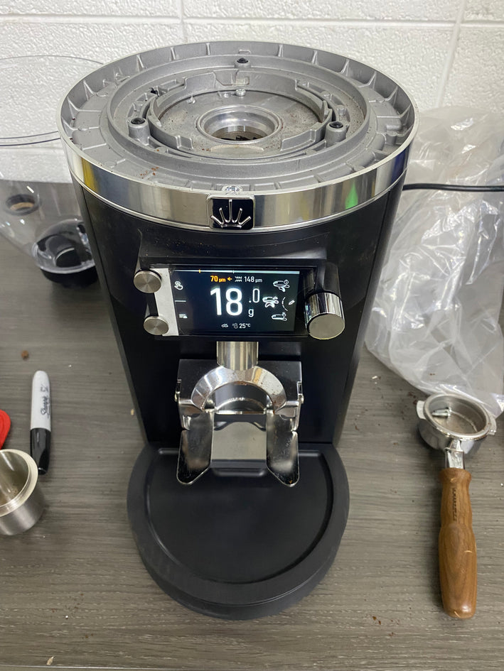 OPEN BOX Mahlkonig E80 W Grind-by-Weight with Sync Commercial Espresso Grinder - Black - S#823575