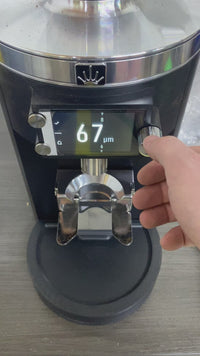 OPEN BOX Mahlkonig E80 W Grind-by-Weight with Sync Commercial Espresso Grinder - Black - S#823575