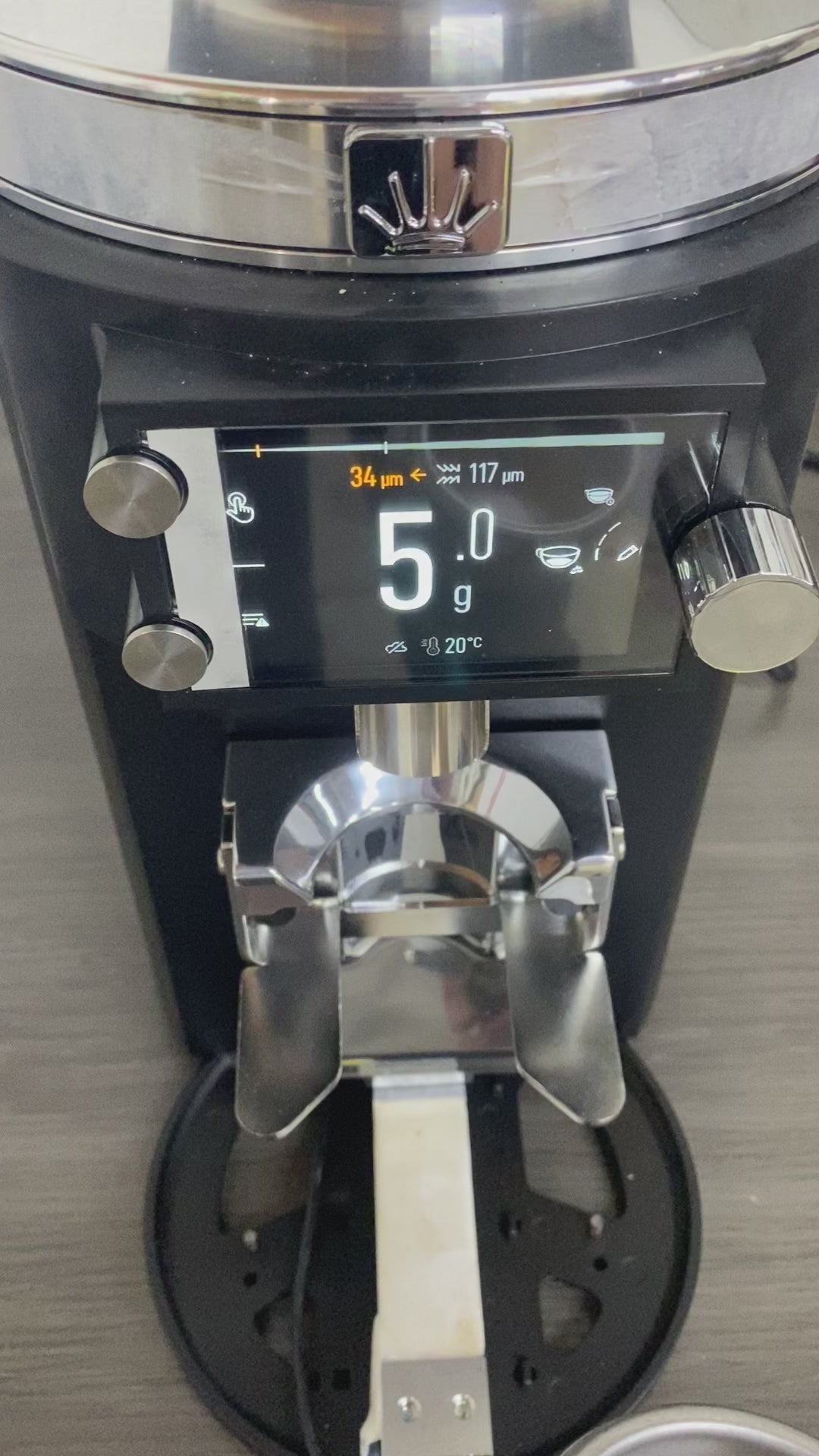 OPEN BOX Mahlkonig E65W Grind-by-Weight with Sync Espresso Grinder - Black - S#888247